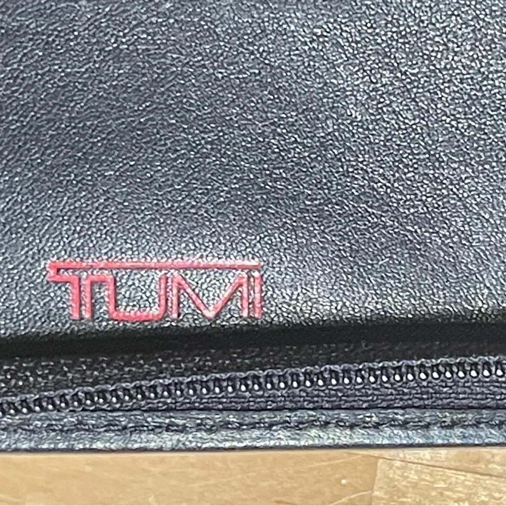 Tumi Alpha SLG Zip-Around 3 rings binder